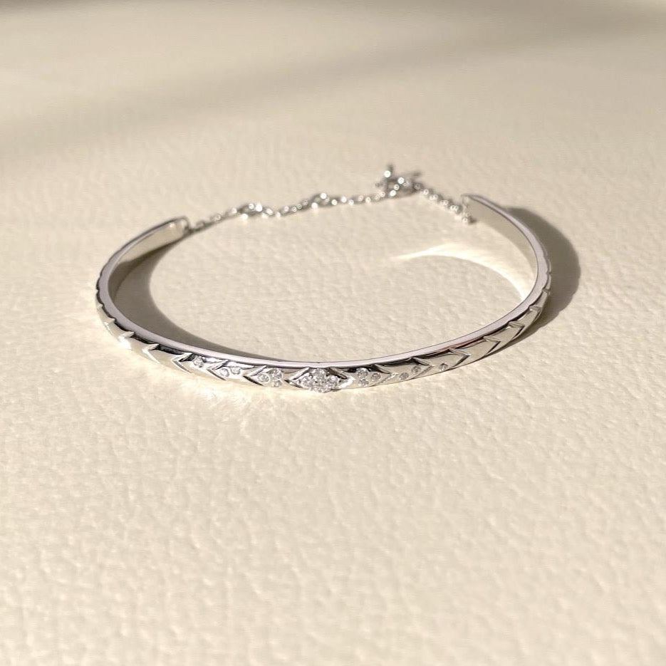 18k gold bangle, 18k pave bangle, Gold pave bangle, Pave bangle