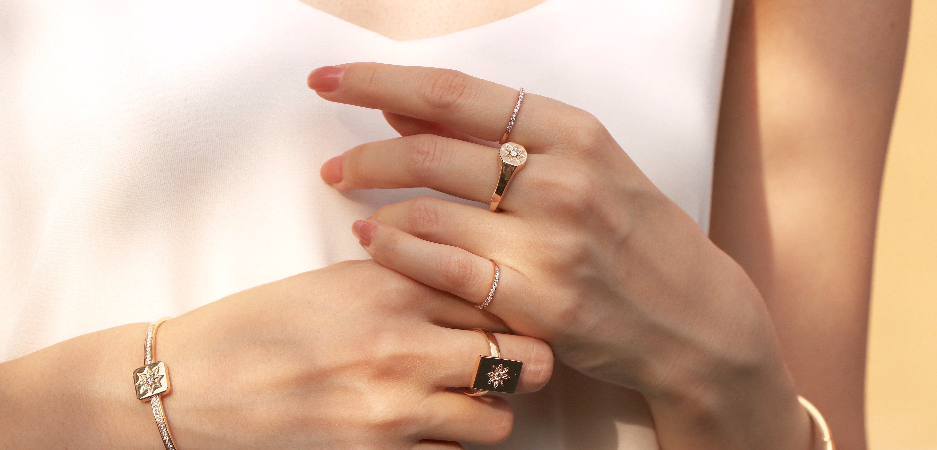 gold star motif jewelry 