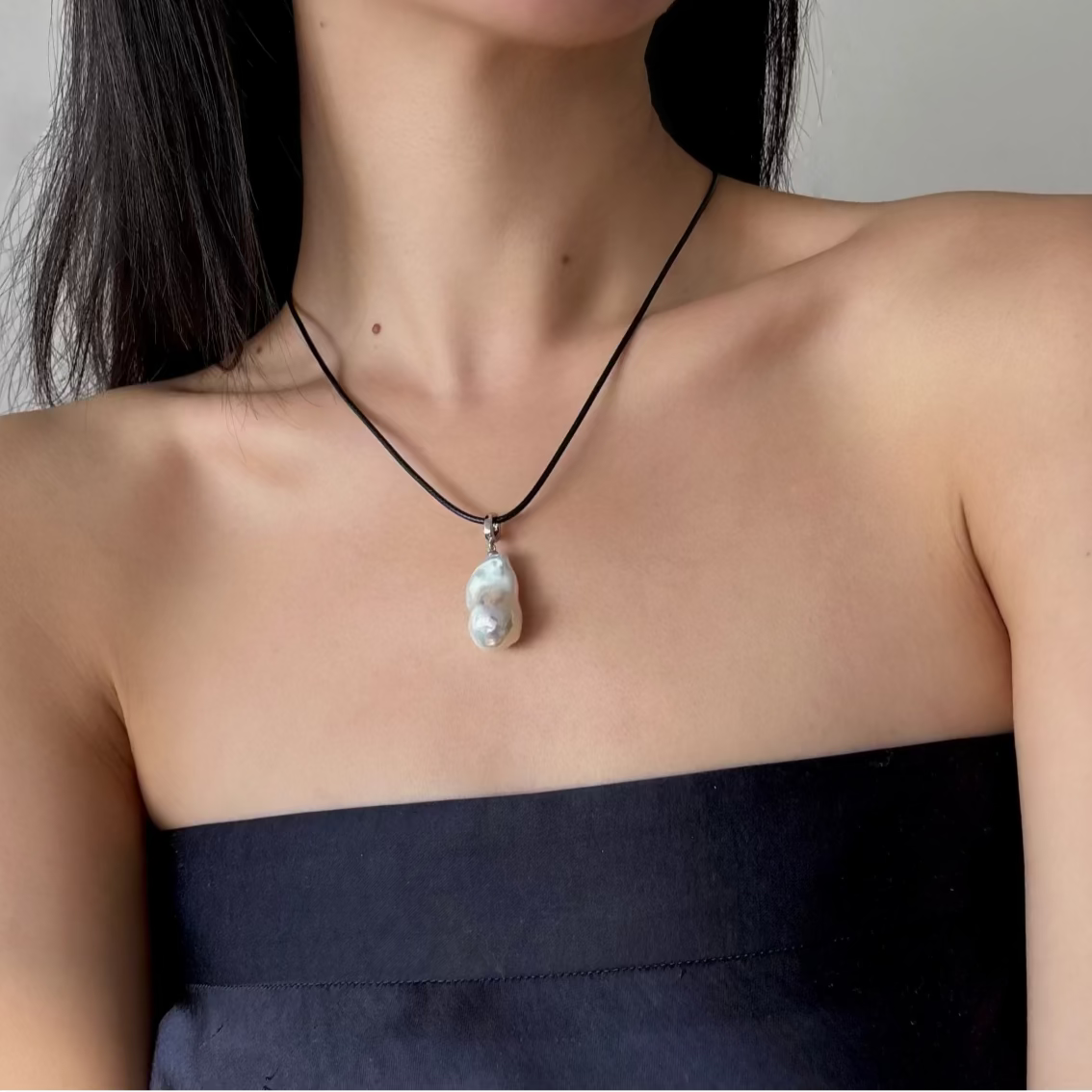 Baroque necklace cord necklace for fall and all seasons 