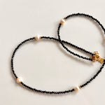 Black Spinel Beaded Necklace With Pearls Detail_Fall Necklace