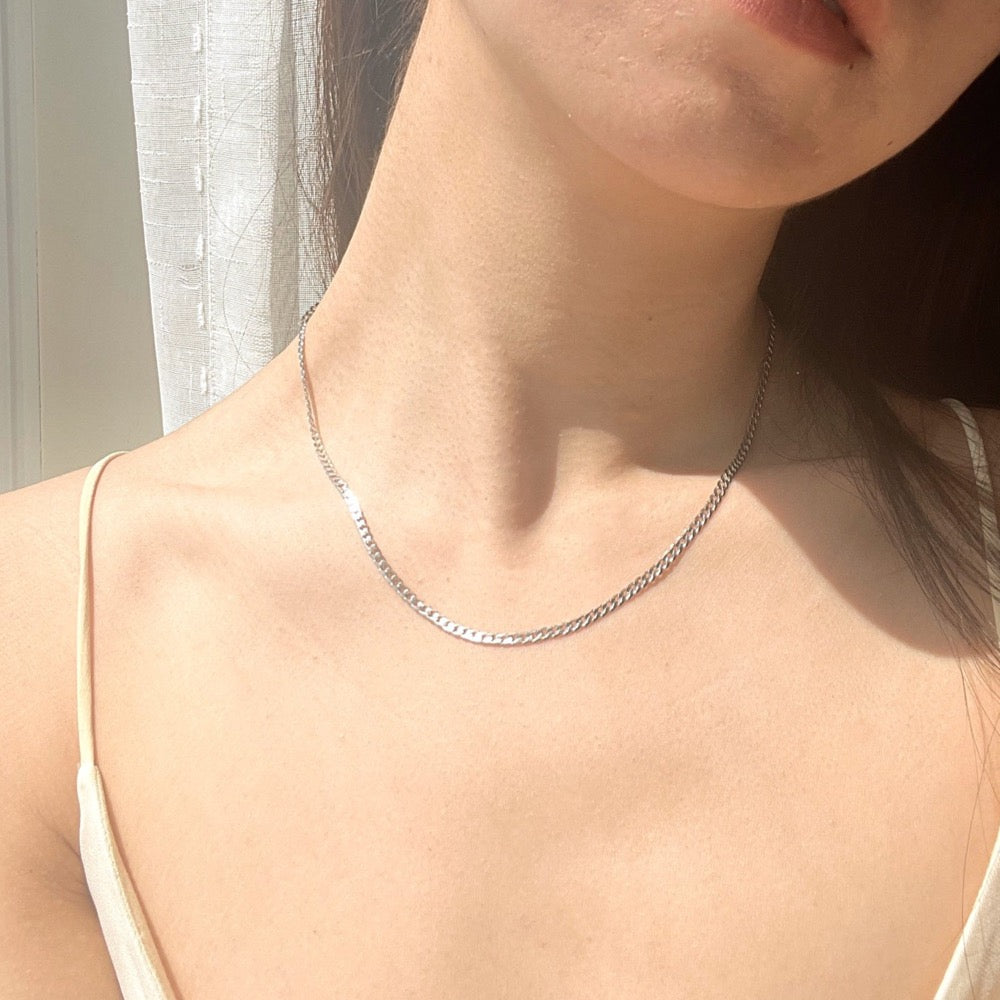 18k-vermeil-yellow-white-gold-curb-chain, 18k vermeil curb chain, flat curb chain, bold flat chain, white gold curb chain, yellow gold curb chain